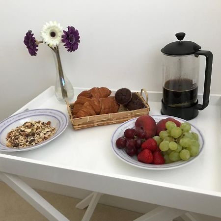 Bed and Breakfast Smith'S Loft Чичестер Экстерьер фото